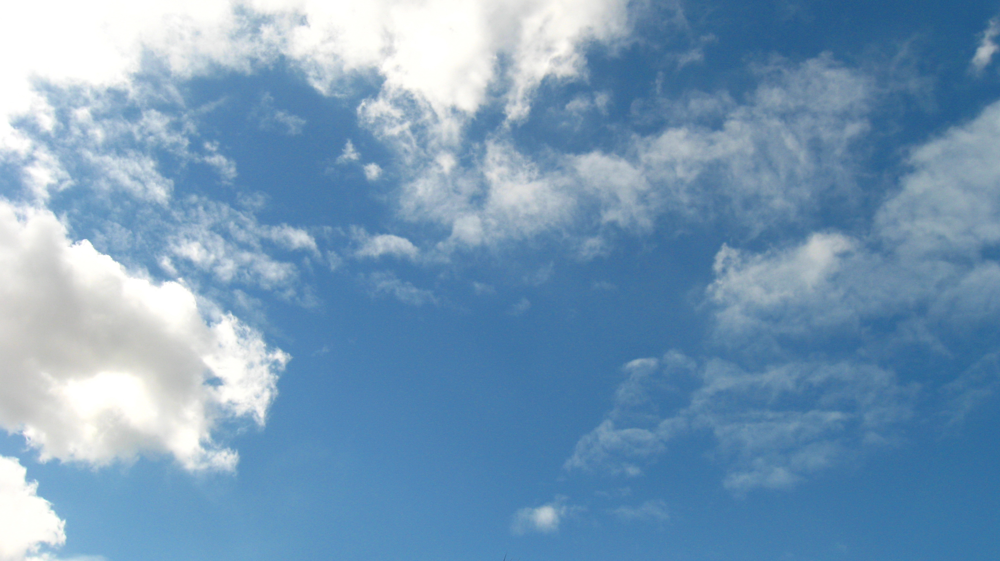 appearance_of_sky_for_weather_forecast_dhaka_bangladesh