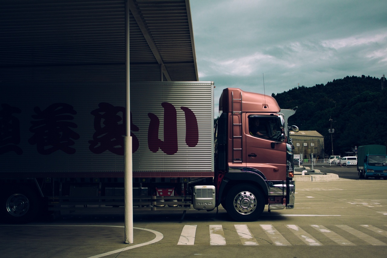 car-transport-truck-vehicle-public-transport-shipment-22770-pxhere.com_