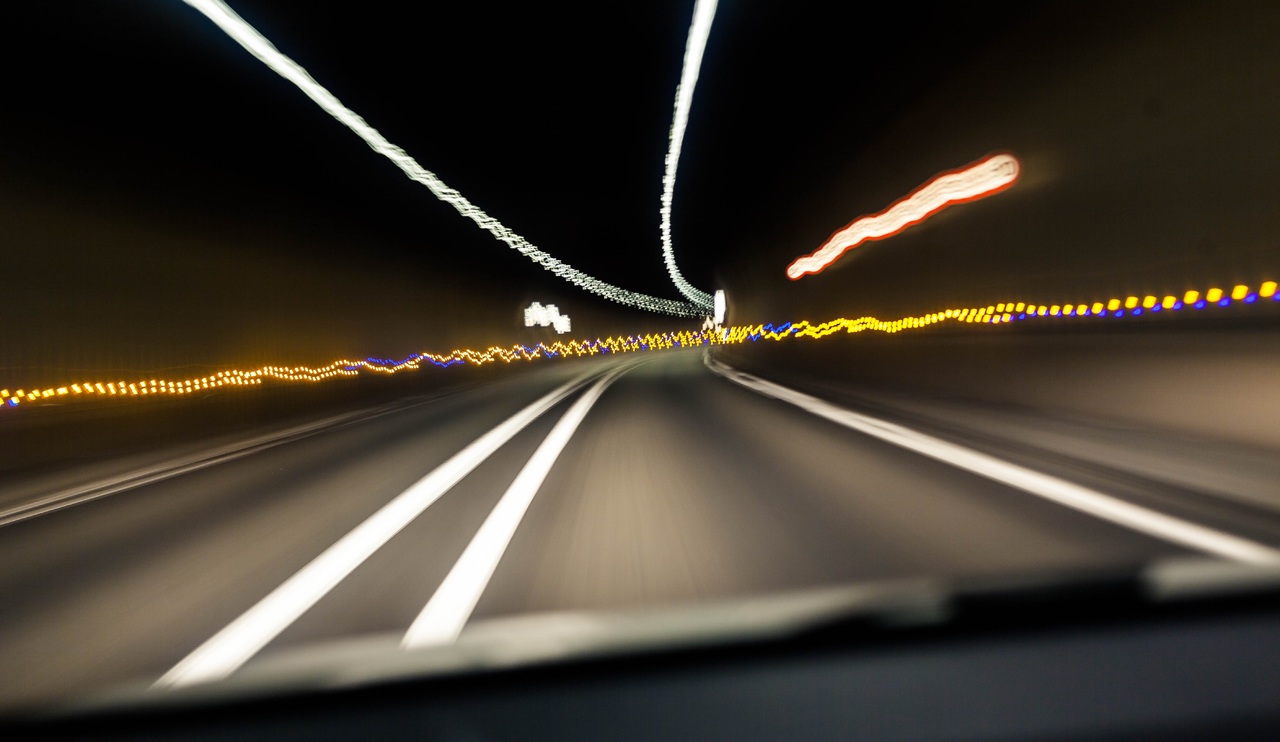 light-road-car-night-automobile-sunlight-853185-pxhere.com_