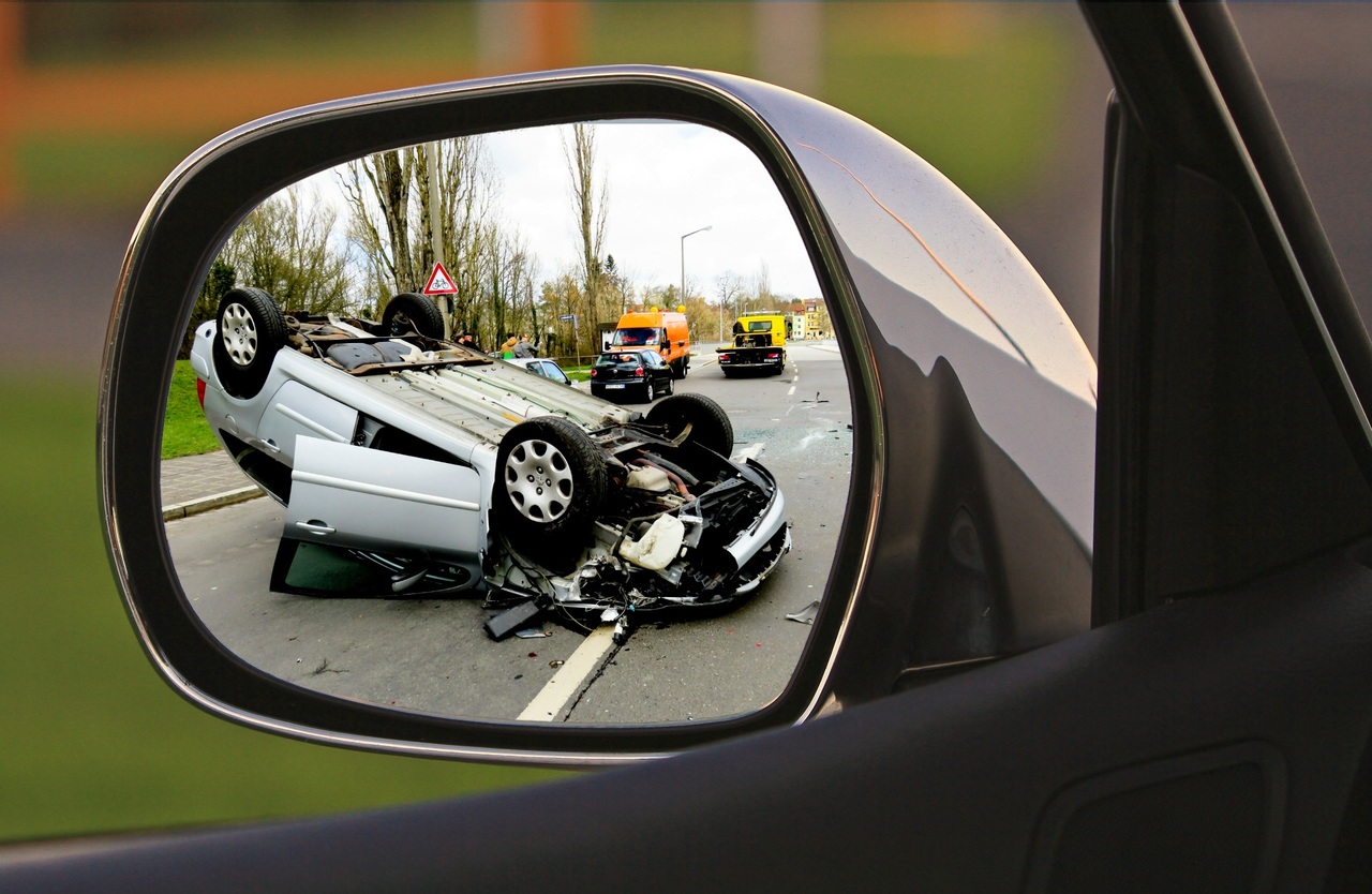 traffic-car-wheel-driving-vehicle-steering-wheel-594799-pxhere.com_